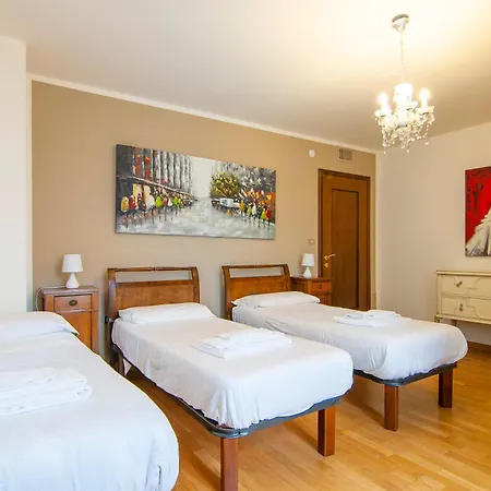 Dimore Opera דירה *