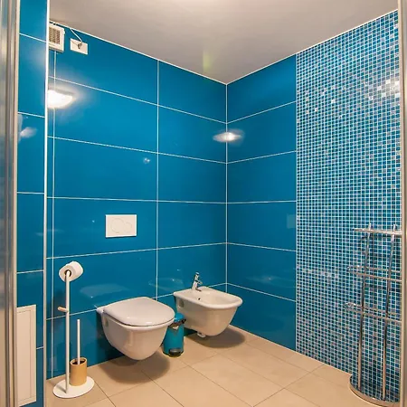 Dimore Opera 아파트 *