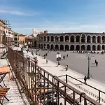 Dimore Verona Opera Apartment *